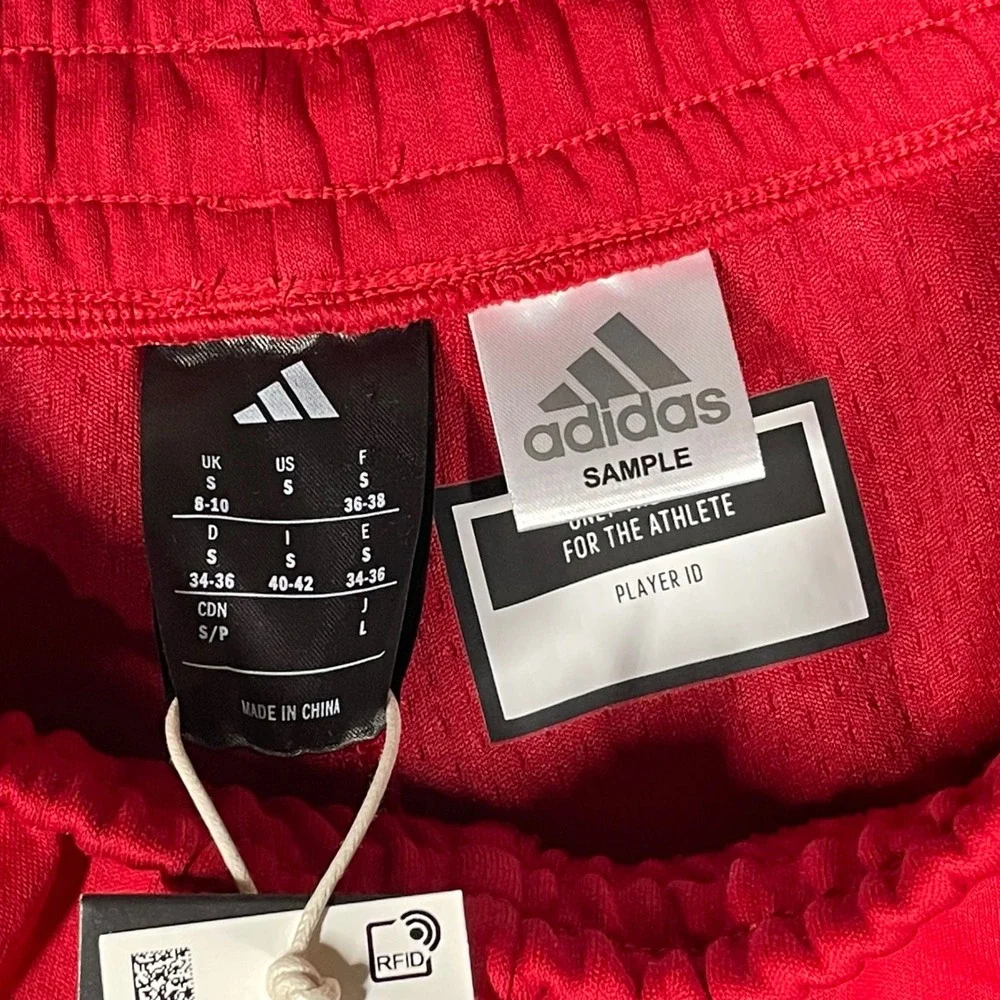 Adidas NC State Wolfpack ZNE Red Joggers Mens Small KE5752 Sample Sweatpants